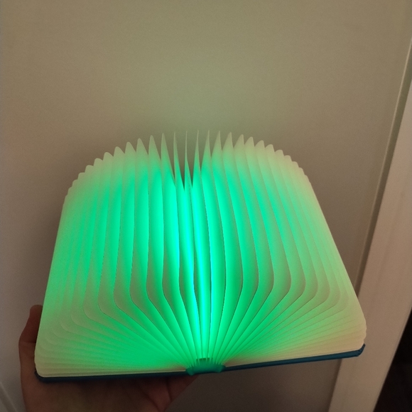 🟢3/$11 LED Creative Book Light - Picture 5 of 10